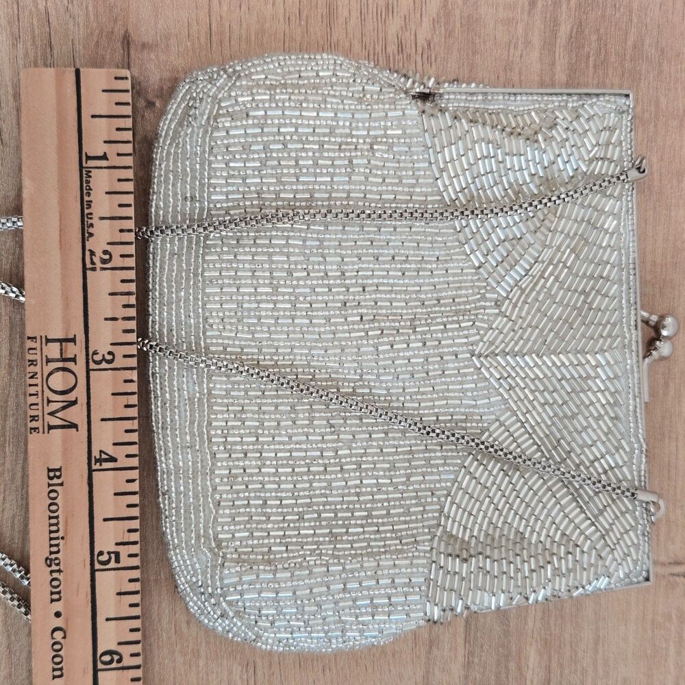 Vintage MAGID Beaded Evening Purse Clutch Silver Kiss Lock Chain Handmade Macau - Picture 6 of 9
